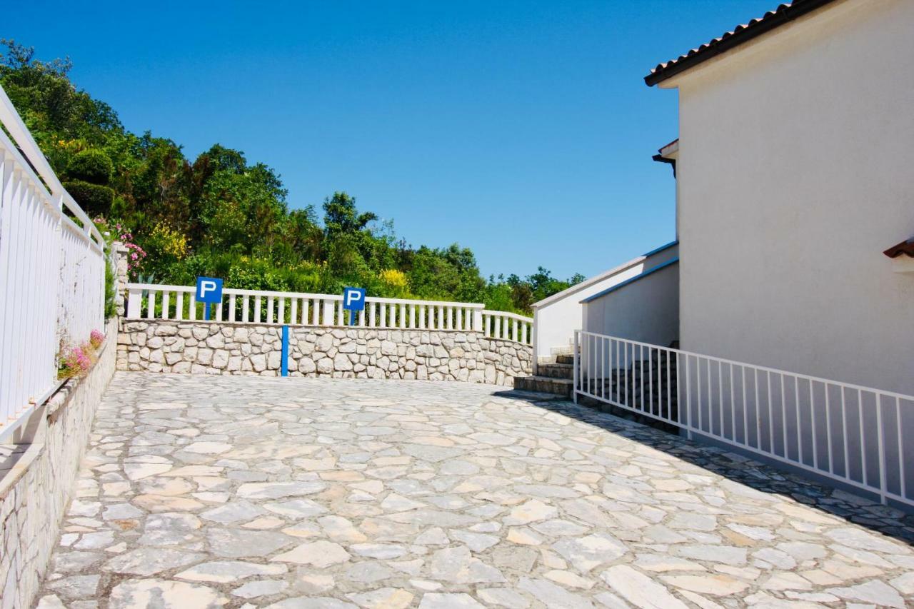 Charming Apartments Vesna Ravni Labin (Istria) Exterior foto